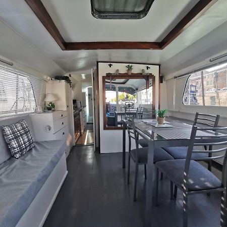 Hotel Bateau Entier 35M2 Avec Terrasse Beaucaire  Exterior foto